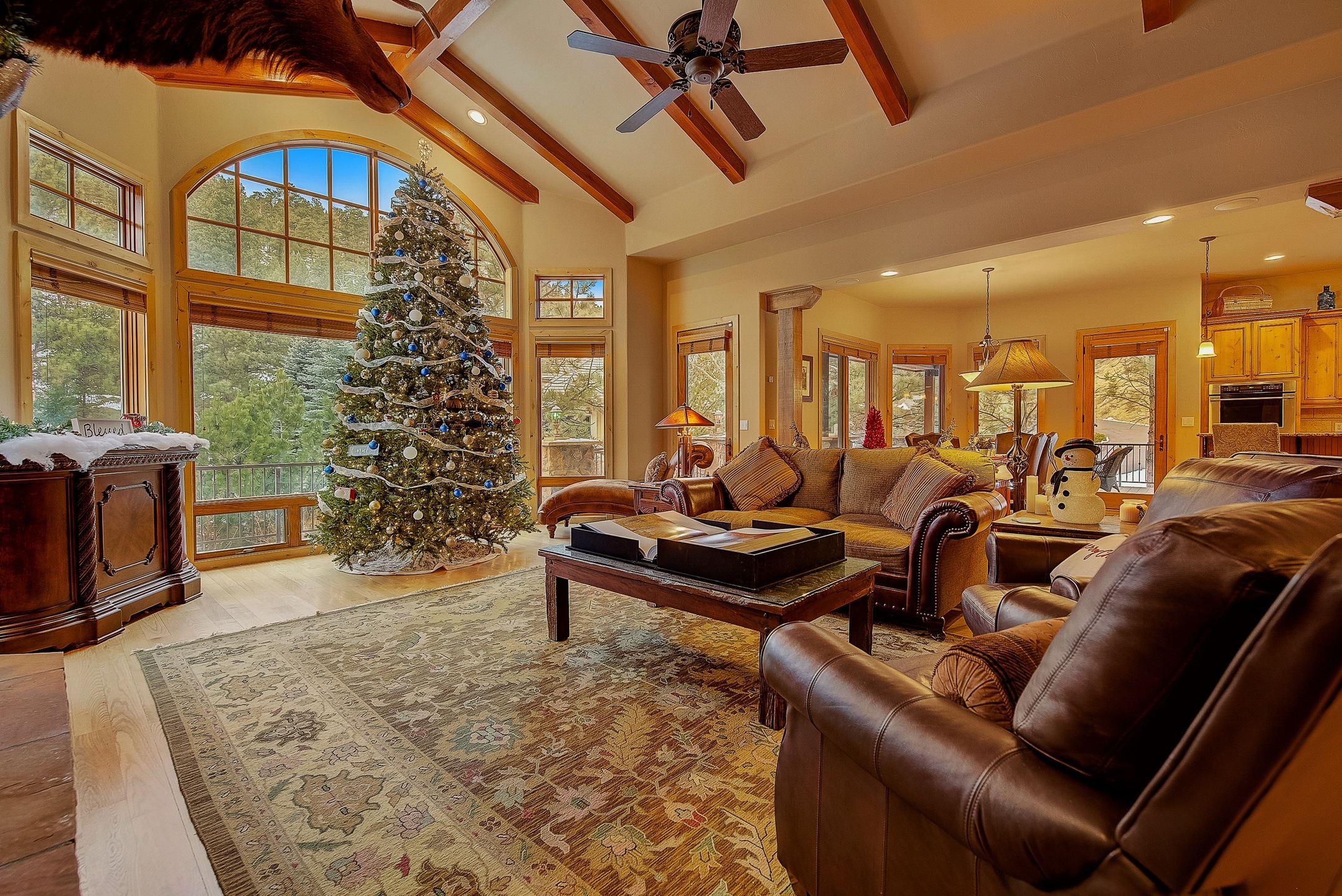 holiday home decor