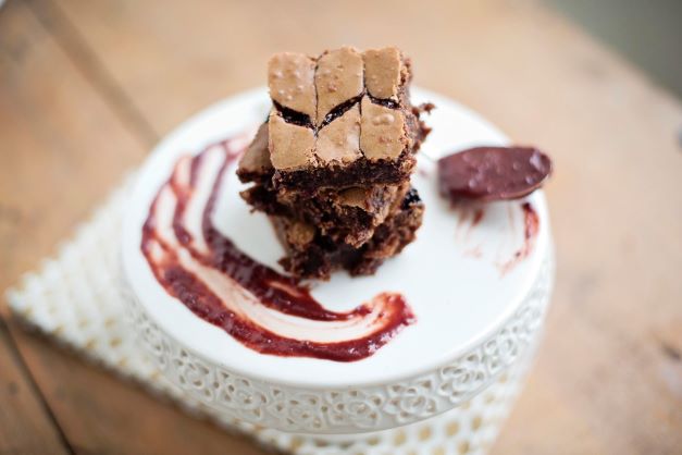 Dark Chocolate Brownie With Mavis Raspberry