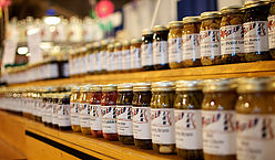condiments condiments