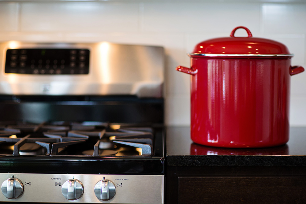 Stove Top & Red Pot Stove Top & Red Pot