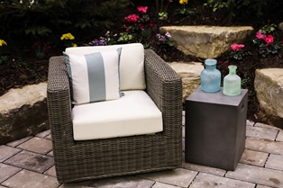 B_Outdoor Living Oasis WEB Patio with Chair
