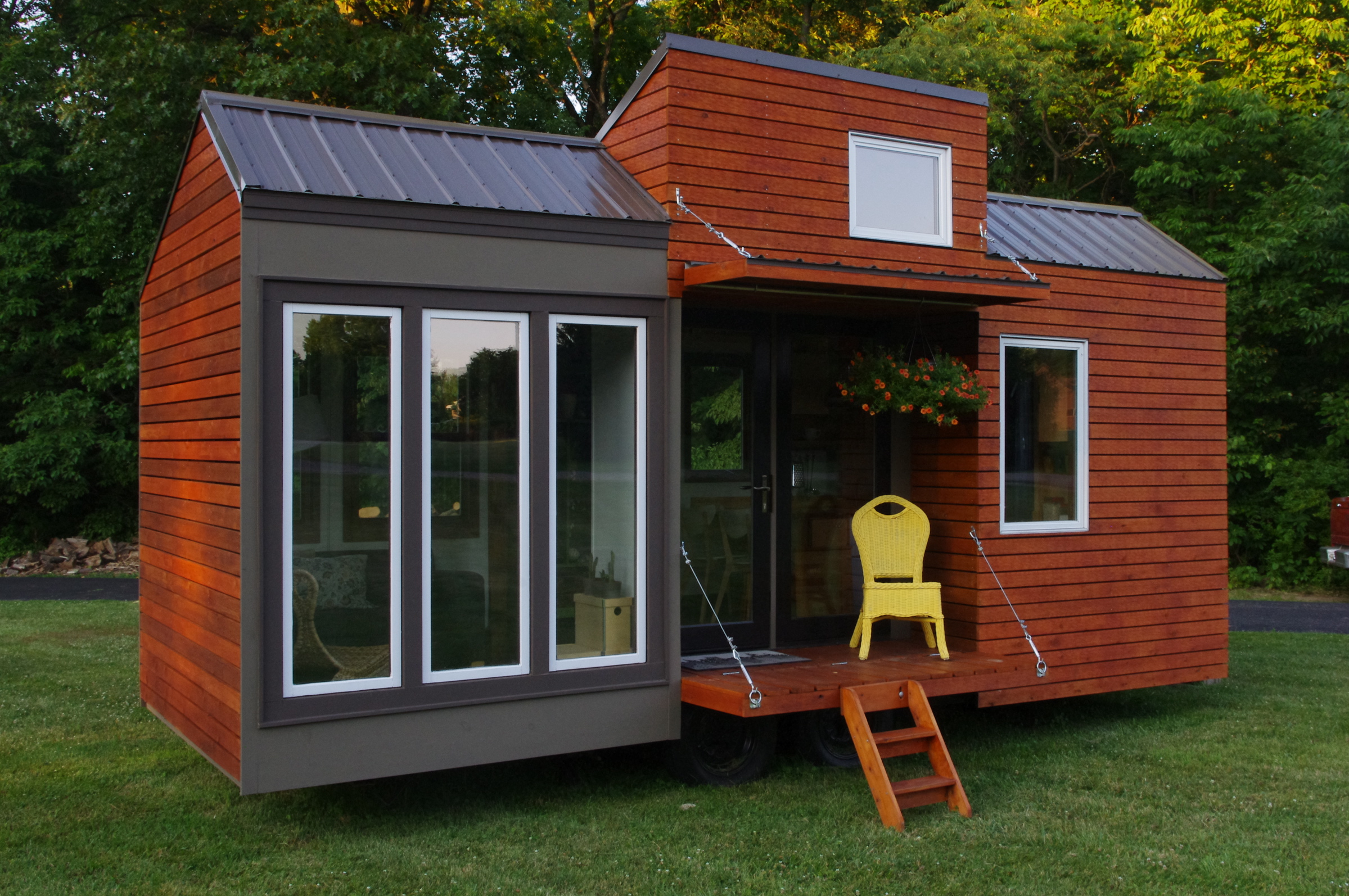 Experience The Tiny Home Village experience-the-tiny-home-village